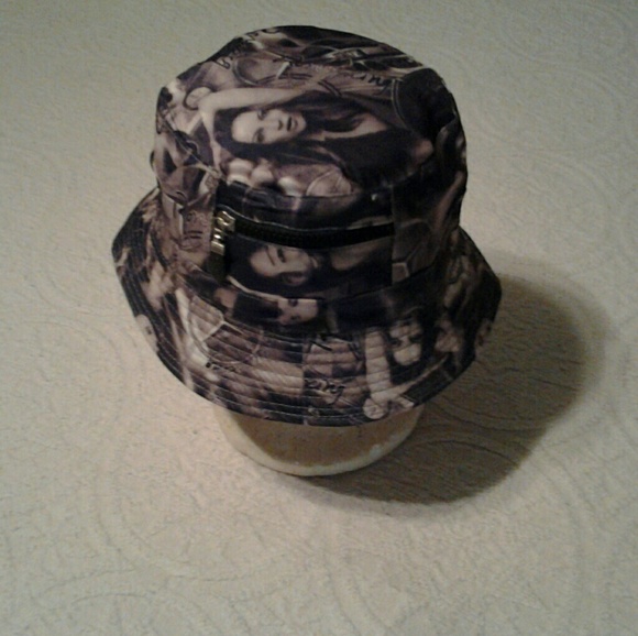 Hat - Picture 2 of 2